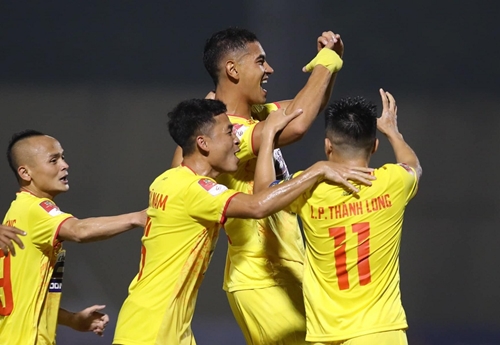 Kết quả vòng 7 V-League 2023: Thanh Hóa chiếm ngôi đầu, Hà Nội trắng tay